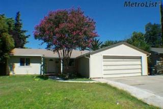 4531 Lippi Pkwy, Sacramento, CA 95823-3038