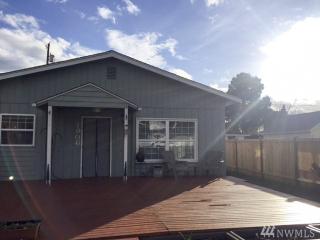 1906 7th St, Marysville, WA 98270-4606