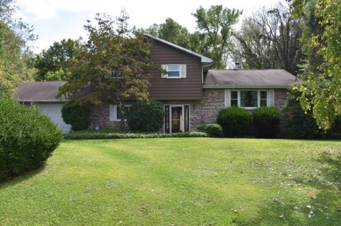 126 Dave St, New Brighton, PA 15066-3408