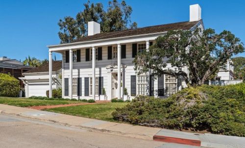 3210 Xenophon St, San Diego, CA 92106-1540