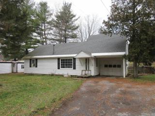 20 Columbia St, Preston, NY 13830-3414