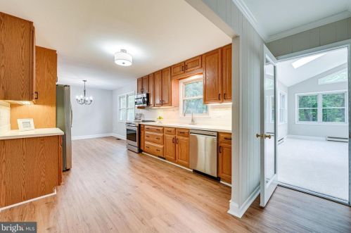 626 Worchester St, Herndon VA  20170-3139 exterior