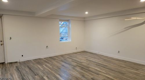 72 Shore Rd, Andover NJ  07821-2239 exterior