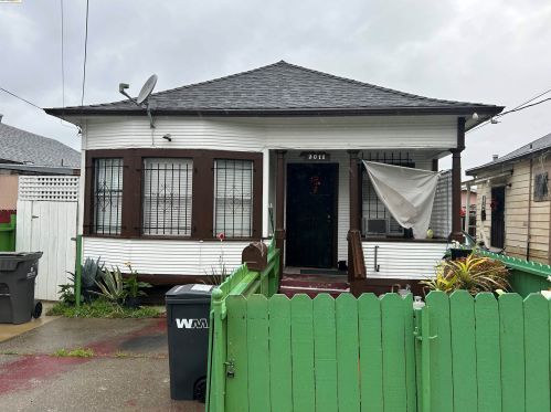2606 20 St, Oakland CA  94607-3351 exterior