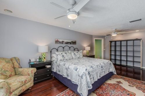 8053 Island Dr, Port Richey FL  34668-6223 exterior