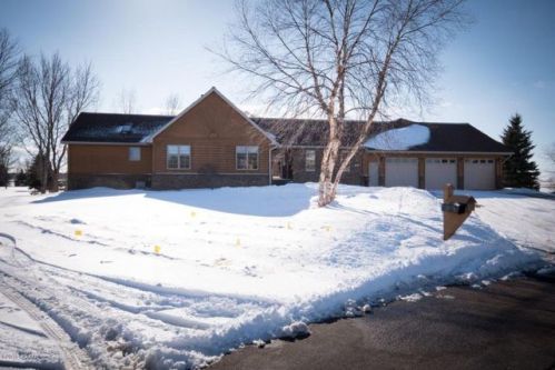 350 Country Club Rd, Melrose, MN 56352-1516