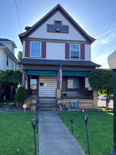200 Mercer Ave, New Brighton, PA 15066-1139
