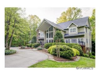 6 Trotters Cir, Asheville, NC 28803-0500
