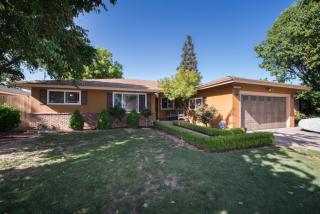 662 Fremont Ave, Fresno, CA 93704-1007