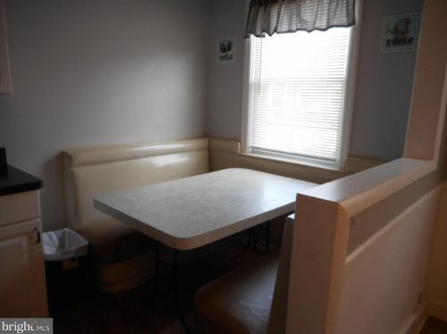 330 Pine St, Manor PA  19036-1008 exterior