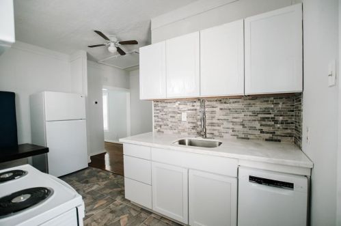 3913 Avenue, Galveston TX  77550-6615 exterior