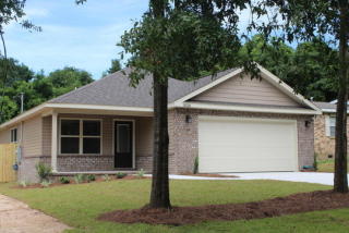 5167 Lk Dr, Crestview FL  32539-9084 exterior