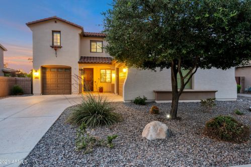 662 San Carlos Way, Chandler, AZ 85248-5175