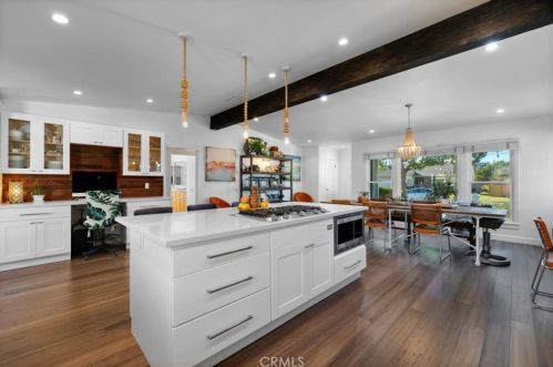 20020 Donora Ave, Torrance CA  90503-1910 exterior