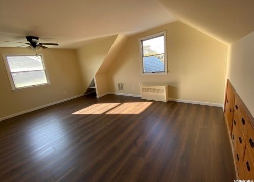 2326 Hampton Ave, Seaford NY  11783-3114 exterior