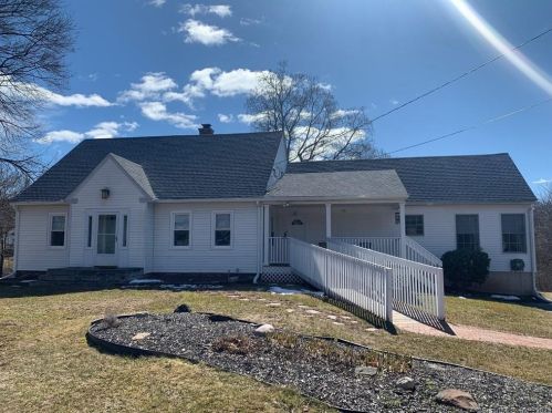 702 Flanders St, Southington, CT 06489-2046