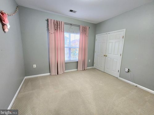 424 Prospect Hill Blvd, Charles Town WV  25414-5498 exterior