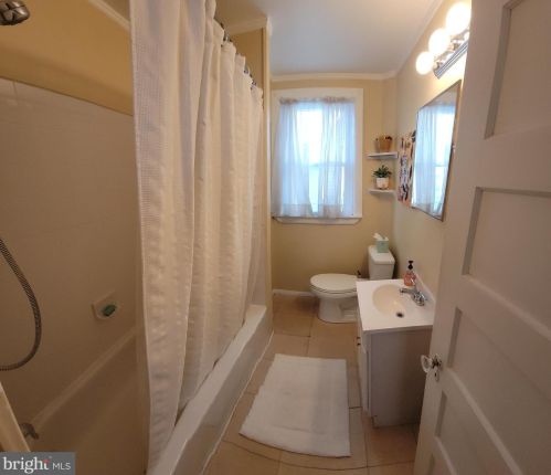 220 New Jersey Ave, Camden NJ  08108-1612 exterior