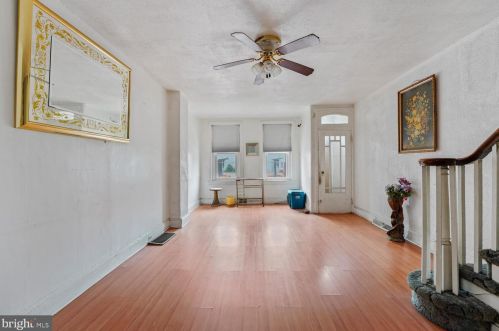 909 Church St, Wilmington, DE 19801-4340