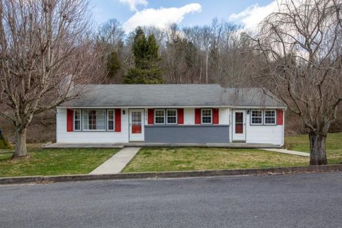 331 Hulldale Ave, Thomas Bridge, VA 24354-2334