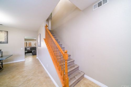 46438 Vianne Ct, Temecula CA  92592-3328 exterior