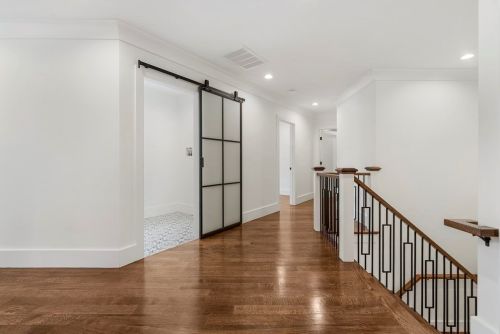 23 Evergreen Rd, Natick MA 01760-1631 exterior