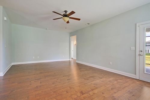 1554 Stanwick Dr, Johns Island SC  29455-8416 exterior