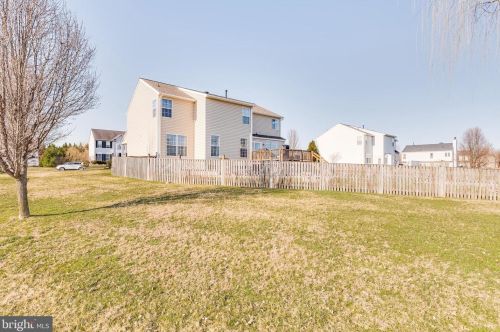 63 Turnberry Dr, Charles Town WV  25414-3887 exterior