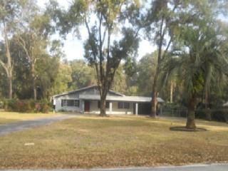 2123 Anchor Ave, Deland, FL 32720-2383