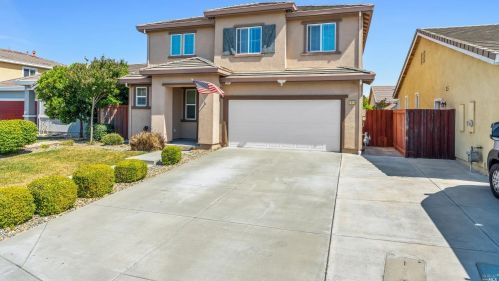 2312 Newcastle Dr, Vacaville CA  95687-8252 exterior