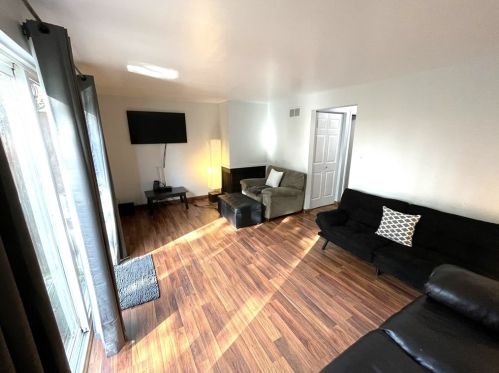 104 Woodstone Ln, New Kensington PA  15068-4642 exterior