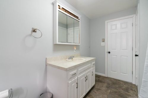 270 Main St, Terryville CT  06786-5903 exterior