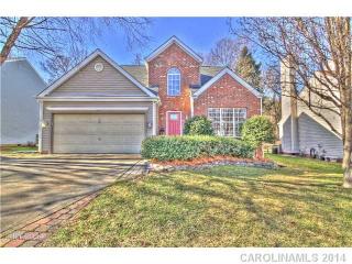 5912 Downfield Wood Dr, Charlotte, NC 28269-9197