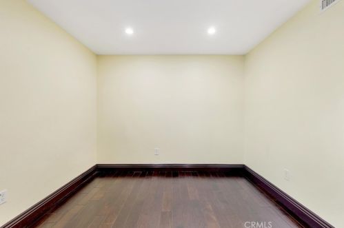 2340 Robinhood Pl, Orange CA  92867-1851 exterior