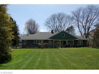 2040 Middleton Rd, Hudson, OH 44236-1433