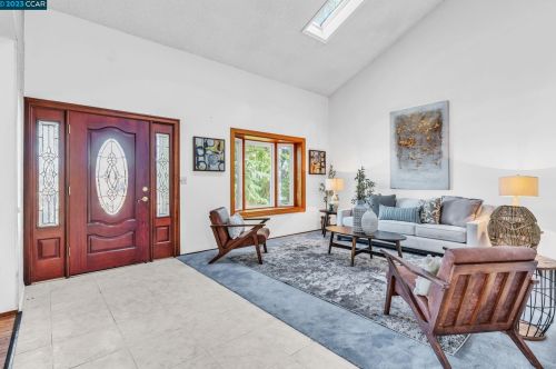 1376 Sussex Way, Concord, CA 94521-3420