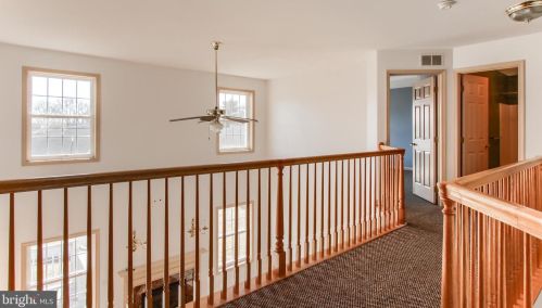 3200 Jonagold Dr, Harrisburg PA 17110-9128 exterior