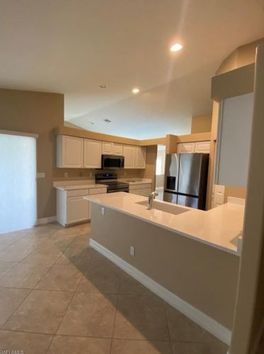 23437 Olde Meadowbrook Cir, Bonita Springs FL  34134-9133 exterior