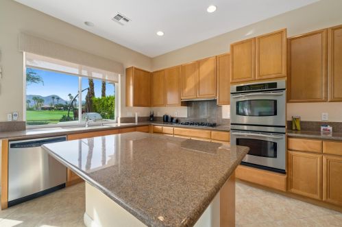 79967 Rancho La Quinta Dr, La Quinta CA  92253-6330 exterior