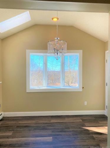 197 Pinecrest Dr, Waterbury CT  06708-1860 exterior