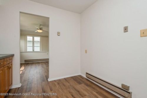 129 Whittier Rd, Bricktown NJ  08724-2404 exterior