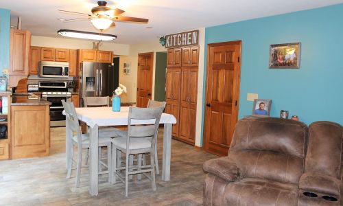 18131 Bear Swamp Rd, Marysville OH  43040-9330 exterior