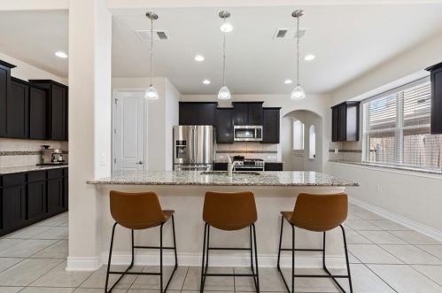 6629 Alleyton Dr, Austin TX 78725-2915 exterior