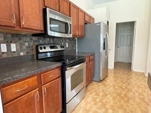 1691 Penrose Ave, Fort Pierce, FL 34953-5227