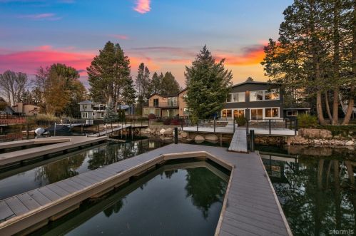 544 Tahoe Keys Blvd, South Lake Tahoe CA  96150-3313 exterior