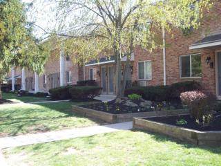 95 Cedar Ln, Florence NJ  08518-2907 exterior