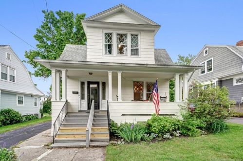 90 Clarkson St, Bridgeport, CT 06605-3240