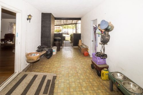 921 Sage Ave, Rialto CA  92376-4411 exterior