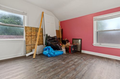 4480 70, Milwaukee WI 53218-5408 exterior