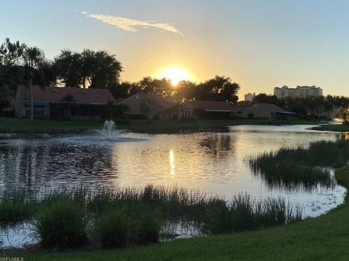785 Reef Point Cir, Naples, FL 34108-8765